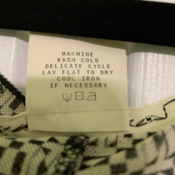 Max Studio V Neck Twist-Front Dress Geometric Print Black Cream Overlay - Picture 8 of 15